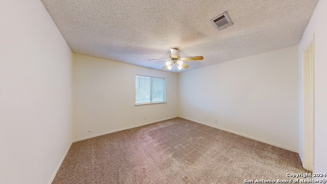 Image 22 of 30 For 7738 Chambers Rd  907