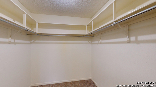 Image 26 of 30 For 7738 Chambers Rd  907