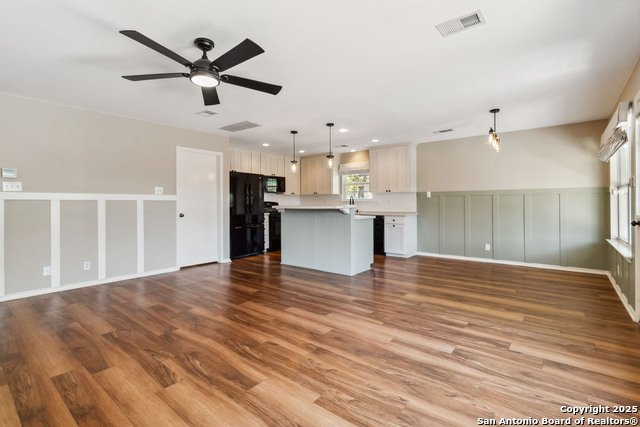 Image 14 of 52 For 3528 Hamilton Pl
