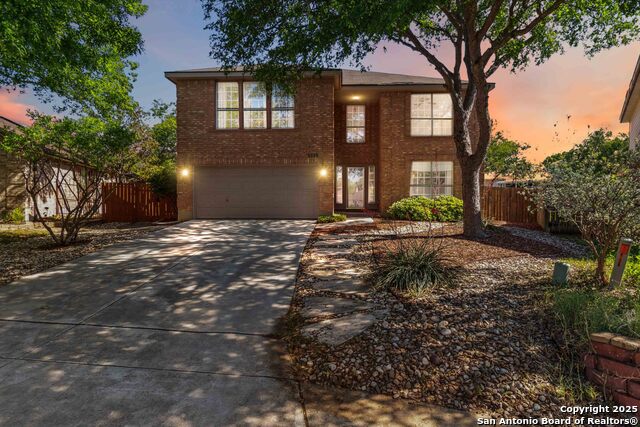 Image 2 of 52 For 3528 Hamilton Pl