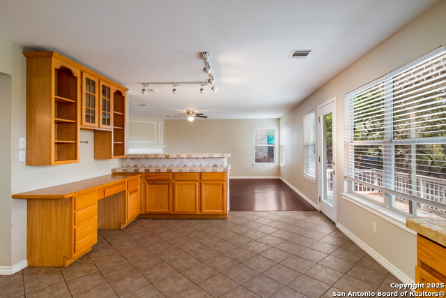 Image 7 of 25 For 4118 Knollbluff