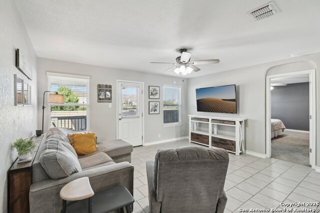 Image 11 of 56 For 8725 Ironwood Hl