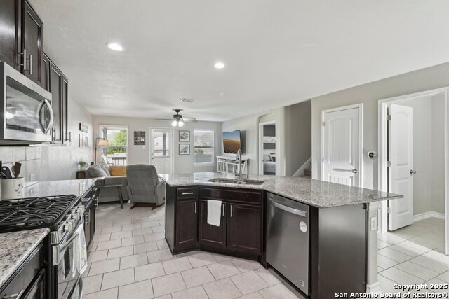 Image 15 of 56 For 8725 Ironwood Hl