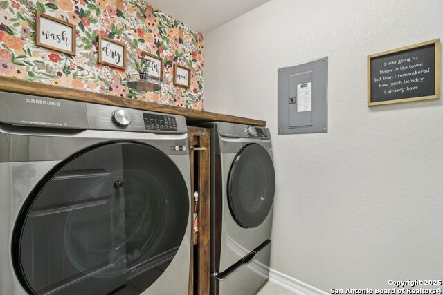 Image 20 of 56 For 8725 Ironwood Hl