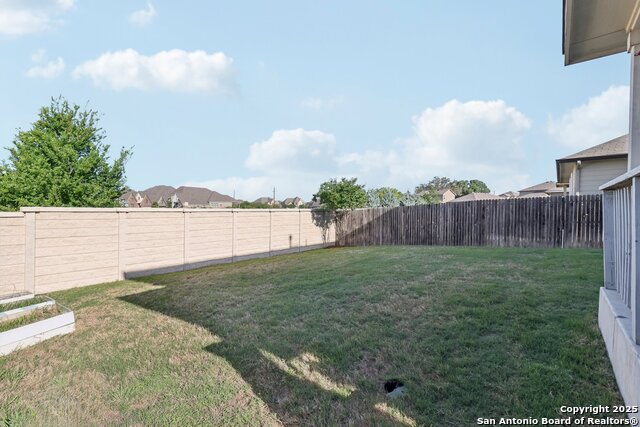 Image 47 of 56 For 8725 Ironwood Hl
