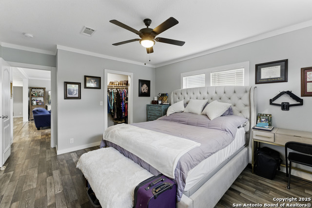 Listing photo id 44 for 7250 Fm 306