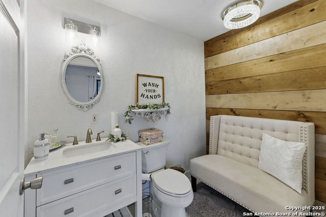 Listing photo id 26 for 7250 Fm 306