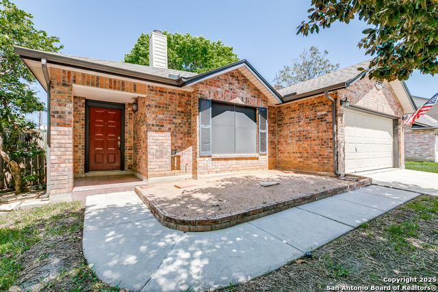 Image 2 of 24 For 6331 Regency Wood