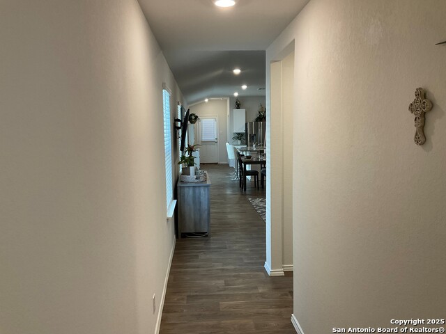 Listing photo id 1 for 256 Middle Green Loop