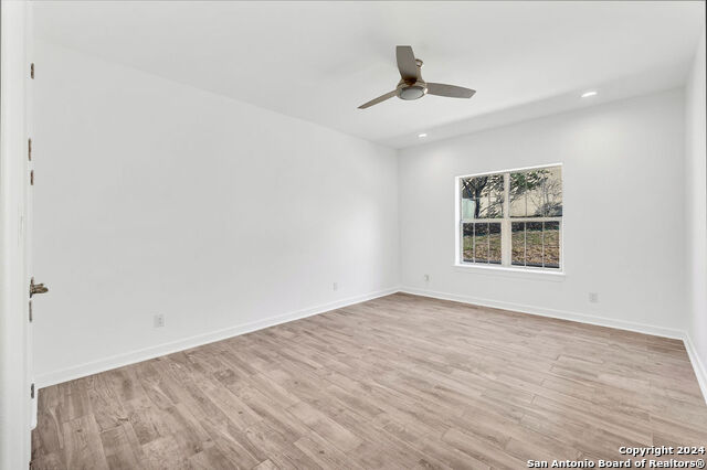 Image 19 of 27 For 1303 Summerfield