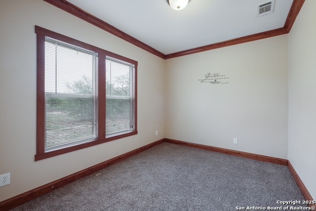 Image 17 of 27 For 384 Adcock