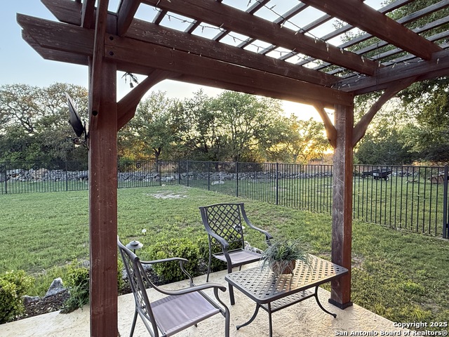 Image 14 of 71 For 211 Macaw Ln