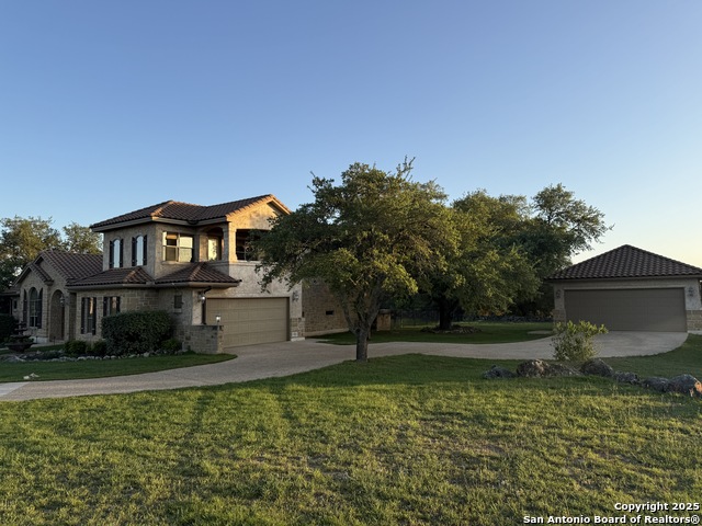 Image 7 of 71 For 211 Macaw Ln