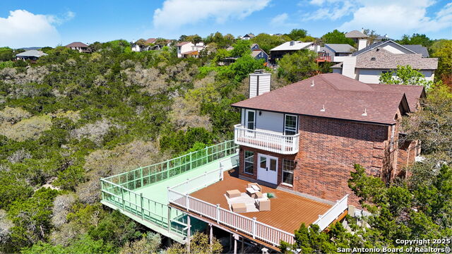 Listing photo id 8 for 11414 & 11418 Lago Vista