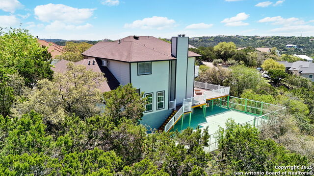Listing photo id 5 for 11414 & 11418 Lago Vista