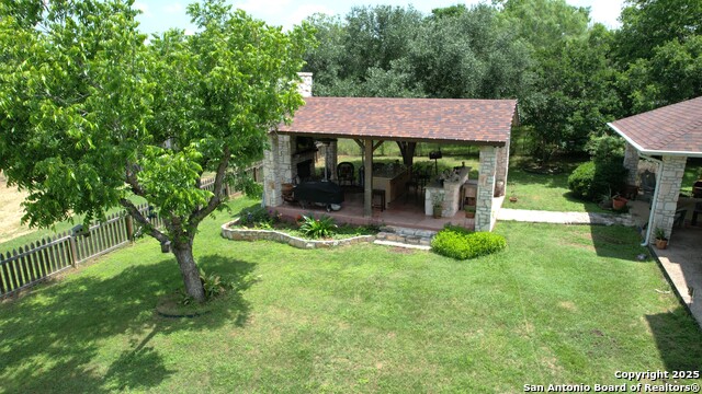 Listing photo id 23 for 10767 Rosemar Lane