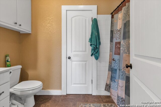 Listing photo id 11 for 1582 County Road 3700