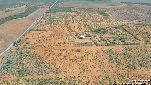 Listing photo id 27 for 1582 County Road 3700