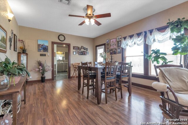 Listing photo id 1 for 1582 County Road 3700