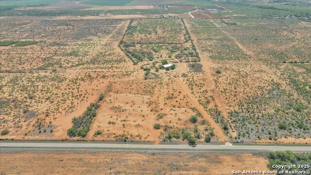 Listing photo id 29 for 1582 County Road 3700