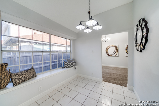 Image 11 of 25 For 5207 Pine Lake Dr