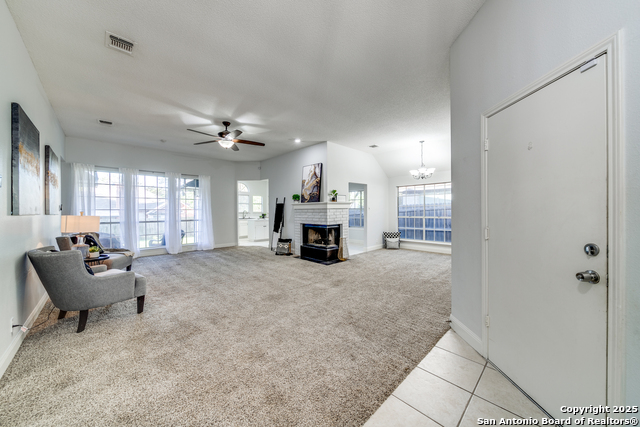 Image 5 of 25 For 5207 Pine Lake Dr
