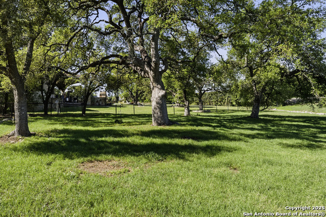 Image 41 of 52 For 1739 Mountain Springs