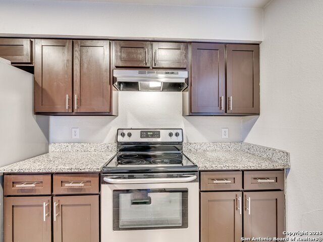 Image 19 of 42 For 100 Lorenz Rd  1501