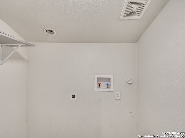 Image 21 of 42 For 100 Lorenz Rd  1501
