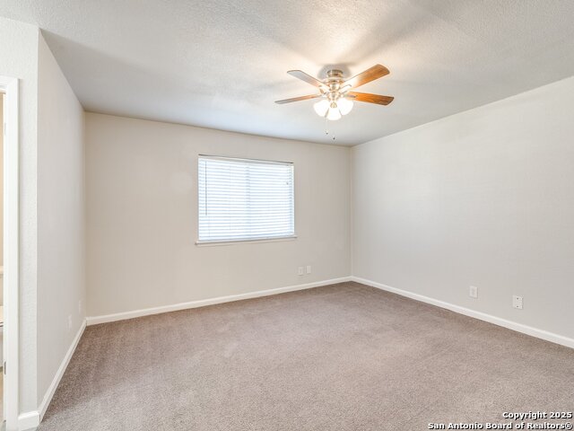 Image 29 of 42 For 100 Lorenz Rd  1501