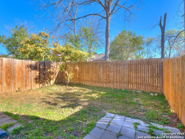 Image 5 of 42 For 100 Lorenz Rd  1501