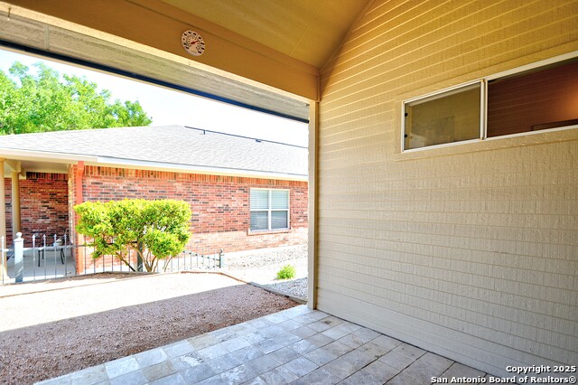 Listing photo id 31 for 215 Canyon Creek