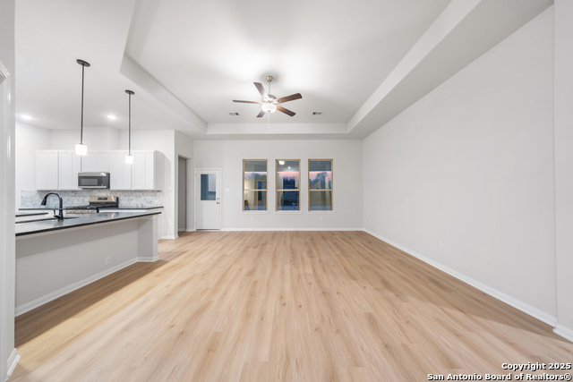 Image 2 of 29 For 21046 Jordans Ranch Way