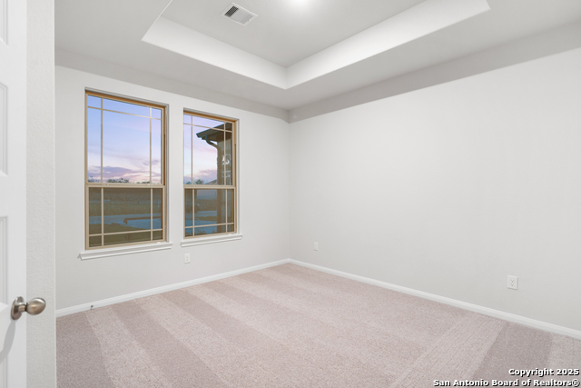Image 22 of 29 For 21046 Jordans Ranch Way
