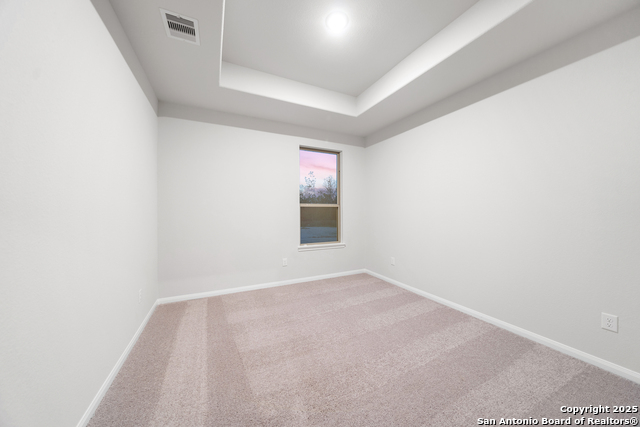 Image 23 of 29 For 21046 Jordans Ranch Way