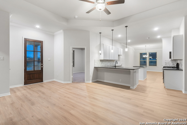 Image 7 of 29 For 21046 Jordans Ranch Way
