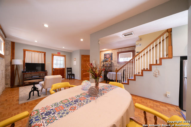 Image 48 of 53 For 228 Mulberry Ave W