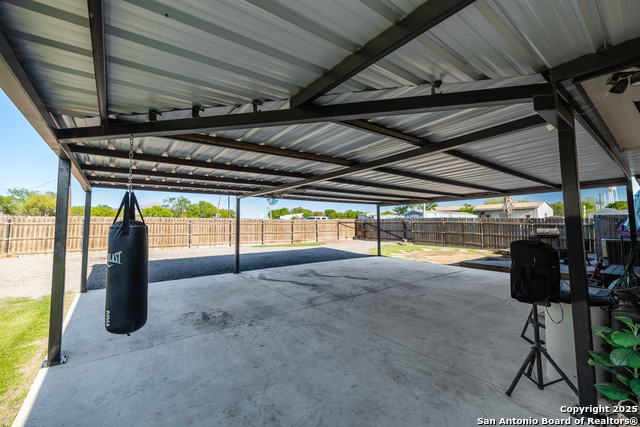 Image 15 of 16 For 1038 Avenue H