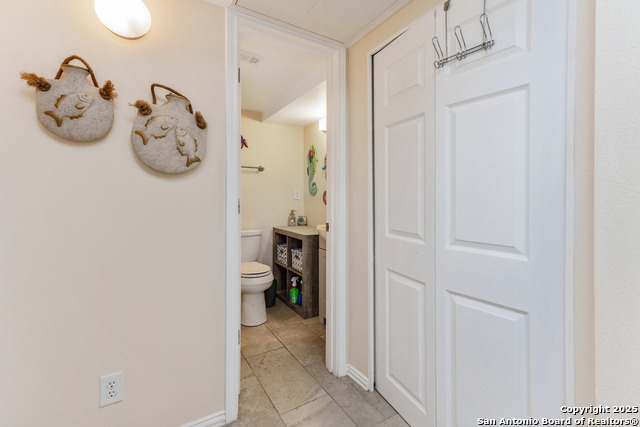 Listing photo id 11 for 71 Nassau W 302