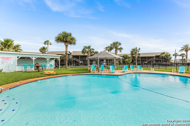 Listing photo id 24 for 71 Nassau W 302