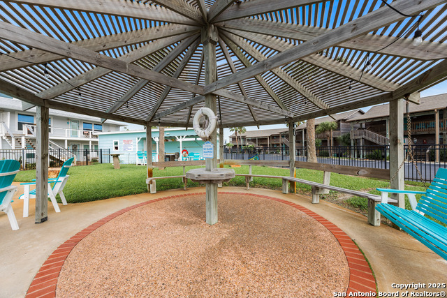 Listing photo id 27 for 71 Nassau W 302