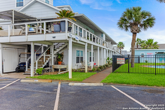 Listing photo id 37 for 71 Nassau W 302