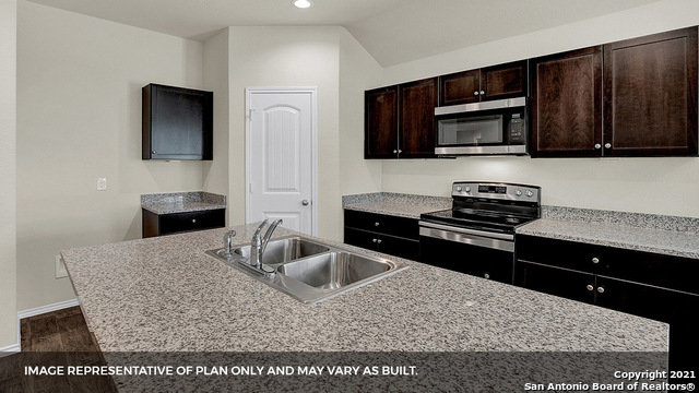 Image 20 of 35 For 813 Wild Olive Way