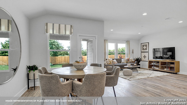 Listing photo id 16 for 903 Prince Albert