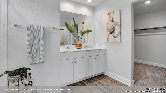 Listing photo id 25 for 903 Prince Albert
