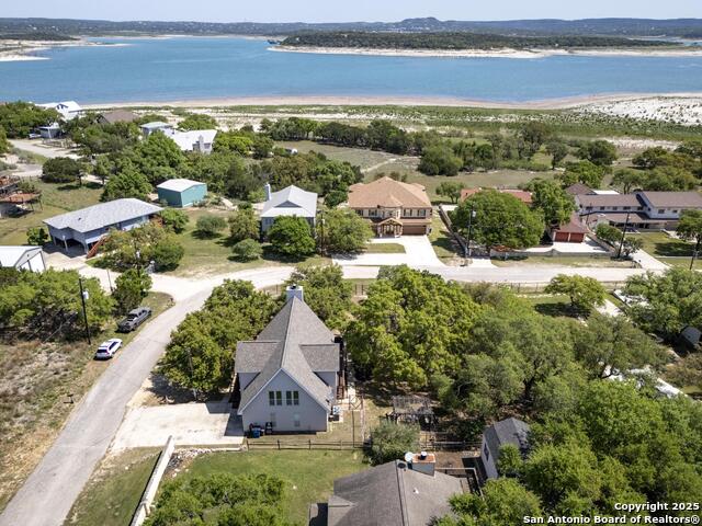 Listing photo id 24 for 471 Edge Hill
