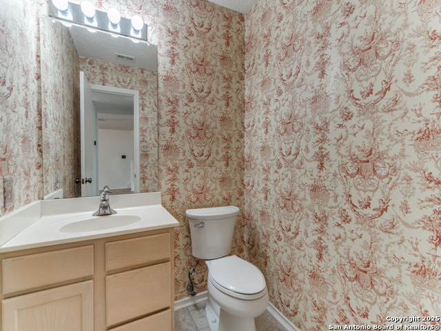 Image 12 of 29 For 18735 Redriver Trl