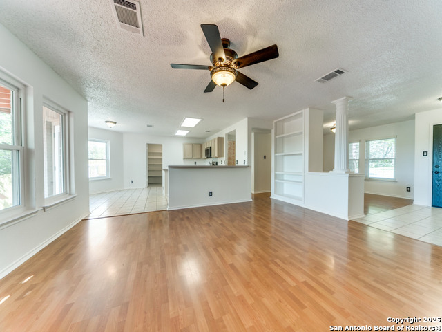 Image 7 of 29 For 18735 Redriver Trl