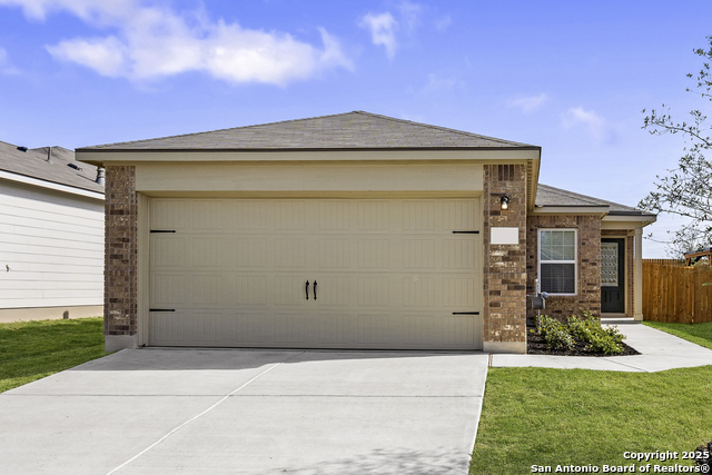 Details for 14926 Telfaire Meadow, Von Ormy, TX 78073