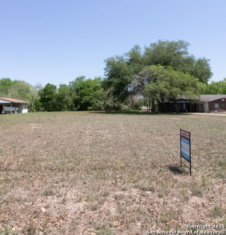 Image 2 of 8 For Lot:48 Guadalupe River Dr